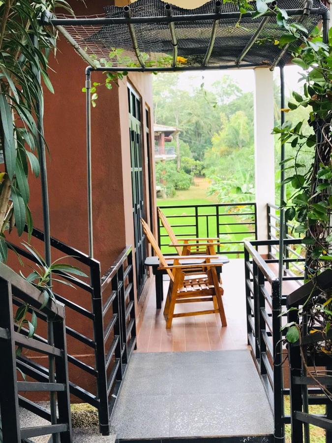 Darshani Lodge Sigiriya Buitenkant foto